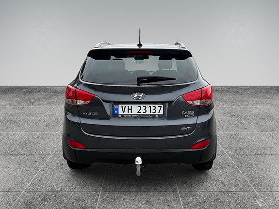 Hyundai ix35 3 of 24