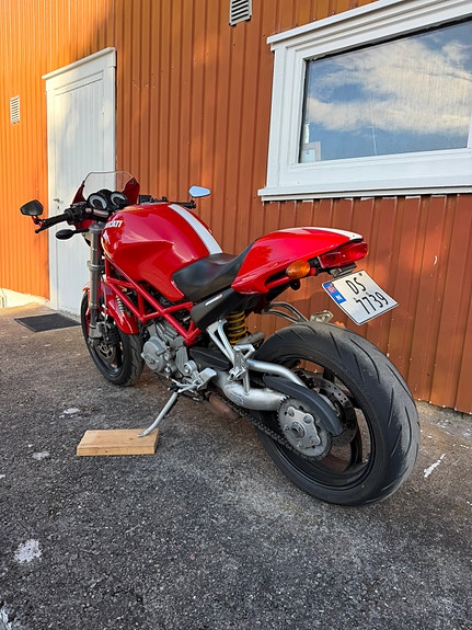 Ducati Monster S2R 4 of 11