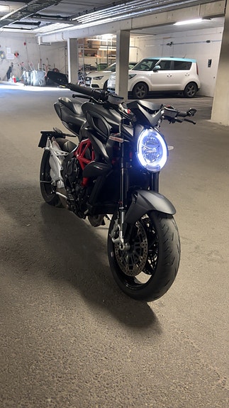 MV Agusta Brutale 800 24 of 24