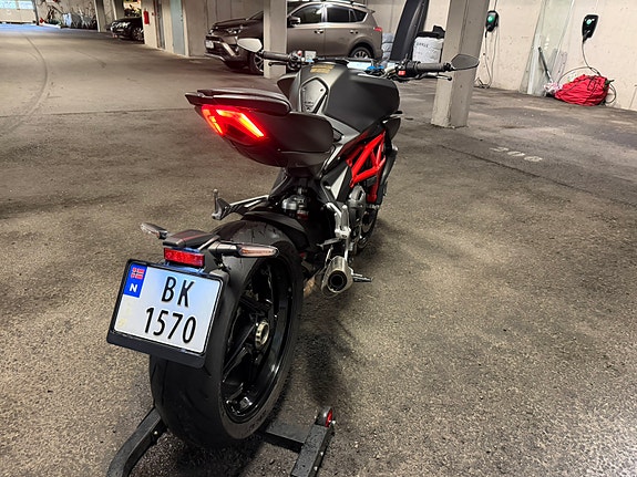 MV Agusta Brutale 800 22 of 24