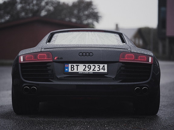 Audi R8 9 of 30