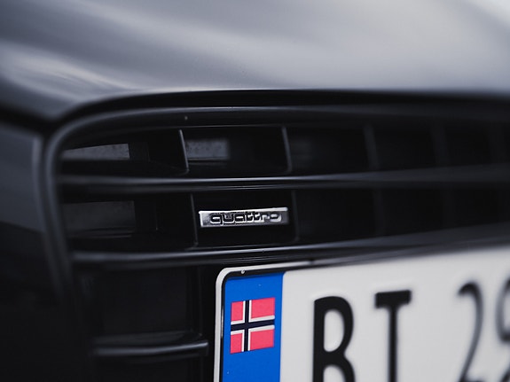 Audi R8 14 of 30