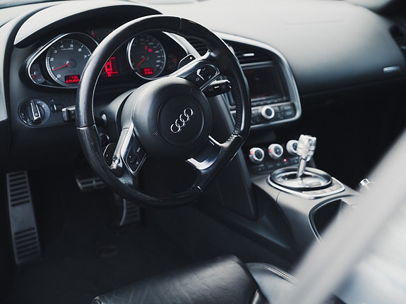 Audi R8 22 of 30