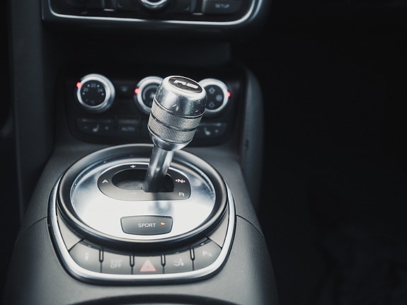 Audi R8 25 of 30