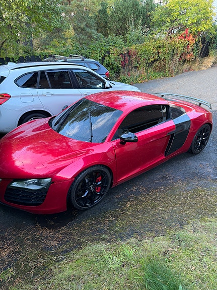 Audi R8 8 of 11