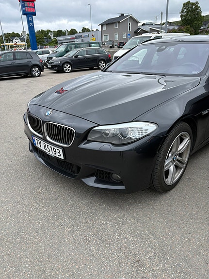 BMW 525d 2 of 20