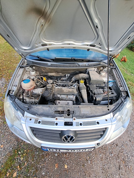 Volkswagen Polo 17 of 23