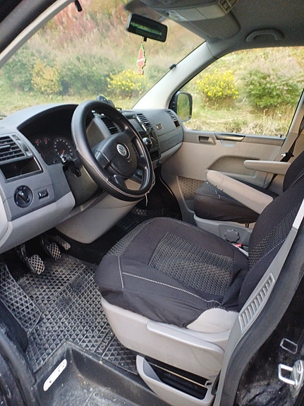 Volkswagen Transporter 6 of 10