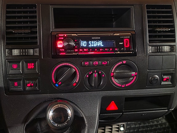 Volkswagen Transporter 24 of 30