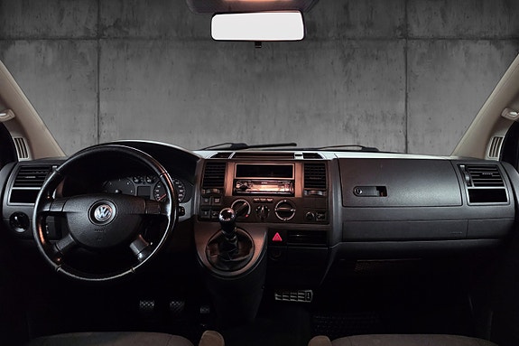 Volkswagen Transporter 14 of 30