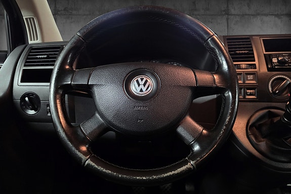 Volkswagen Transporter 16 of 30