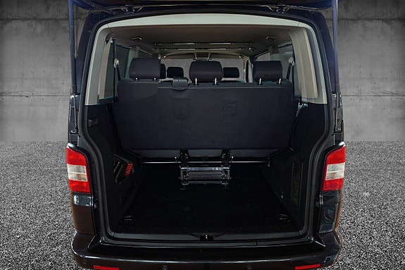 Volkswagen Transporter 30 of 30