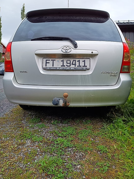 Toyota Corolla 4 of 16