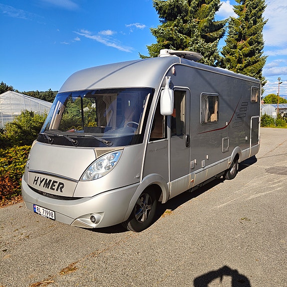 Hymer HYMER HYMERMOBIL B674 SL  3L /158 HK STERK MOTOR , EU TIL 2028, FUKTTEST, REGISTERKJEDE, UNDER 7,5M 2 of 30