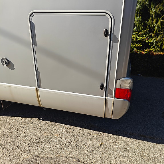 Hymer HYMER HYMERMOBIL B674 SL  3L /158 HK STERK MOTOR , EU TIL 2028, FUKTTEST, REGISTERKJEDE, UNDER 7,5M 15 of 30