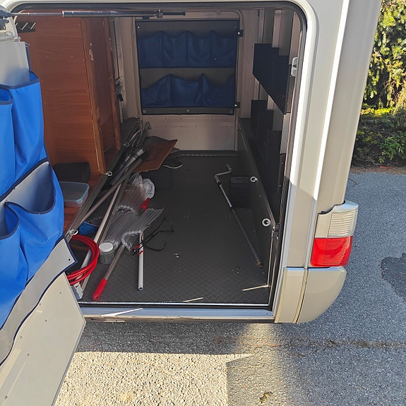 Hymer HYMER HYMERMOBIL B674 SL  3L /158 HK STERK MOTOR , EU TIL 2028, FUKTTEST, REGISTERKJEDE, UNDER 7,5M 16 of 30