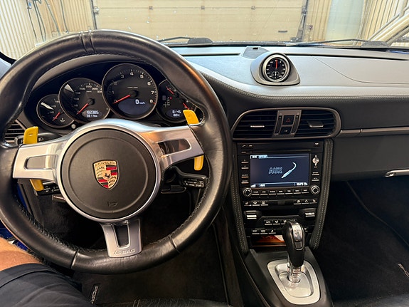 Porsche 911 16 of 20