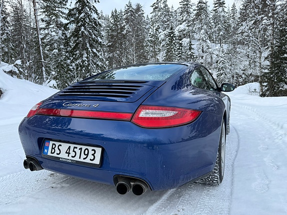 Porsche 911 3 of 20