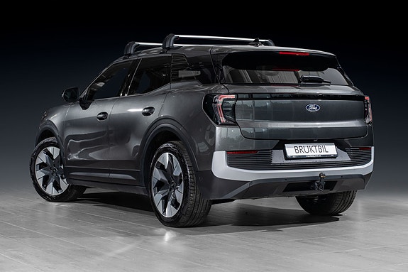 Ford Explorer 2 of 30