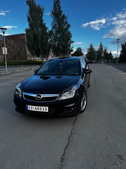 Opel Vectra 2 of 26