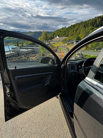 Opel Vectra 22 of 26