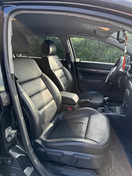Opel Vectra 11 of 26