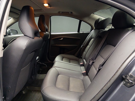 Volvo S80 17 of 30