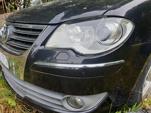 Volkswagen Touran 3 of 15