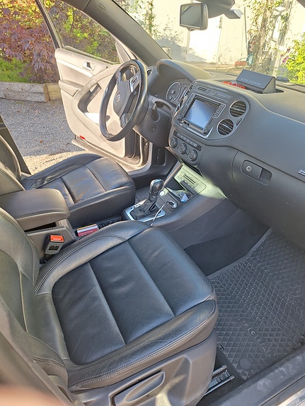Volkswagen Tiguan 6 of 8