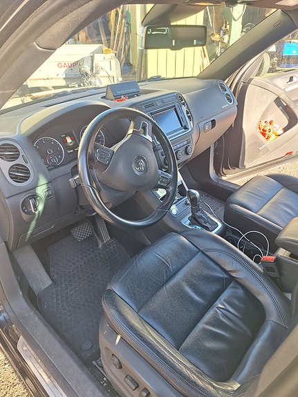 Volkswagen Tiguan 5 of 8