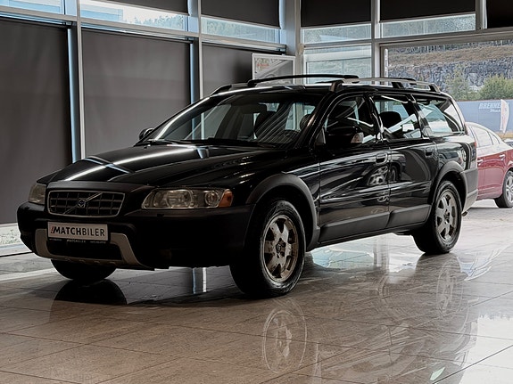 Volvo XC70 2 of 30