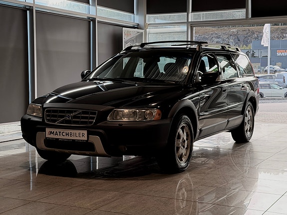 Volvo XC70 4 of 30