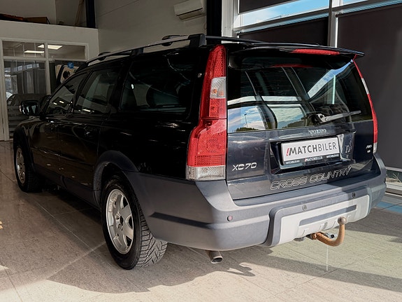 Volvo XC70 17 of 30