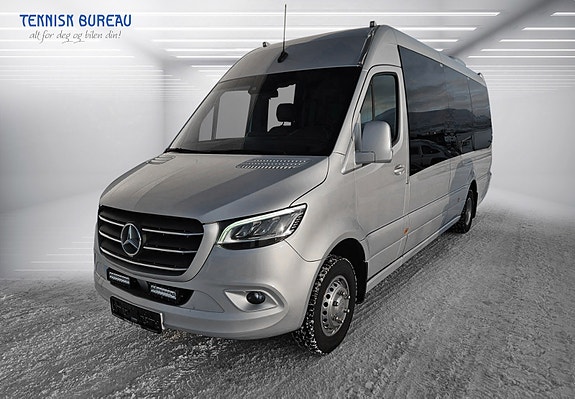 Mercedes-Benz Sprinter 519 CDI Panel Van 26 of 28