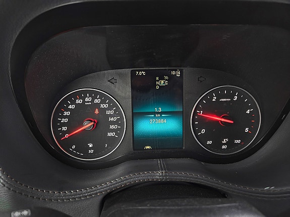 Mercedes-Benz Sprinter 519 CDI Panel Van 15 of 28