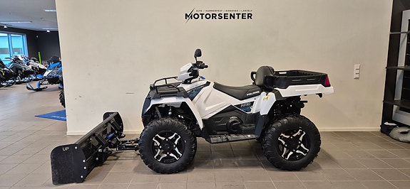 Polaris Sportsman X2 570 2 of 11