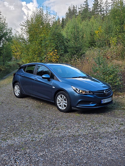 Opel Astra 3 of 14