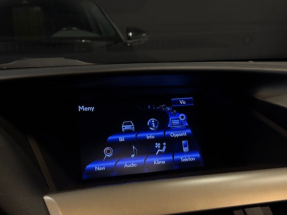 Lexus RX450h 22 of 30
