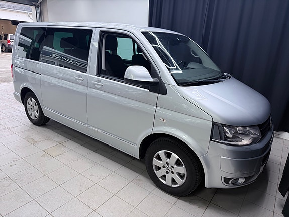 Volkswagen Multivan 10 of 30