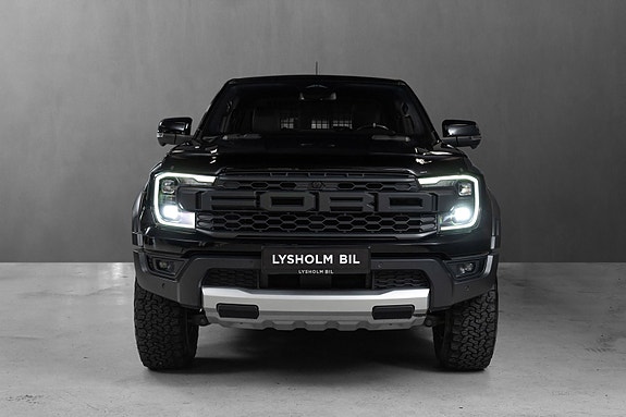 Ford Ranger Raptor 2 of 28