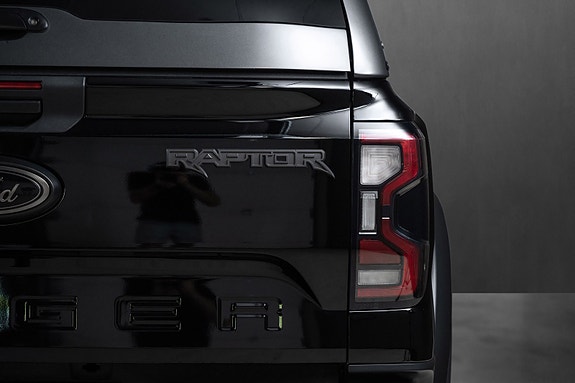 Ford Ranger Raptor 4 of 28
