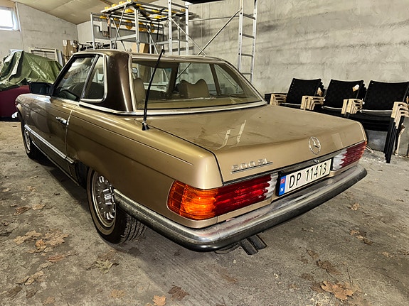 Mercedes-Benz SL500 11 of 21