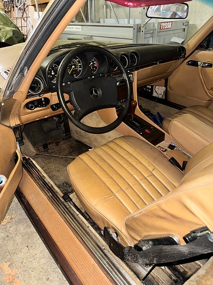 Mercedes-Benz SL500 9 of 21