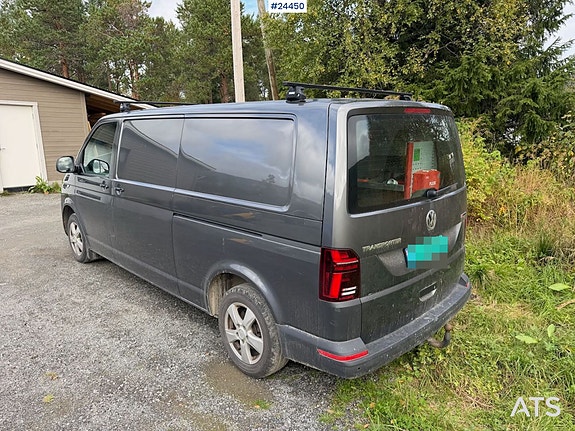 Volkswagen Transporter 3 of 26