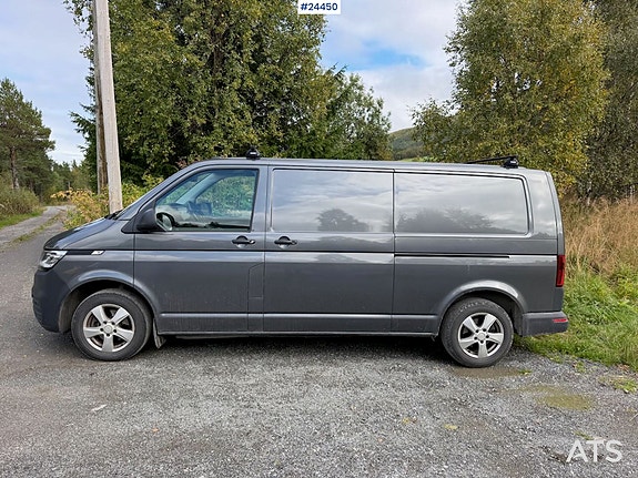 Volkswagen Transporter 2 of 26