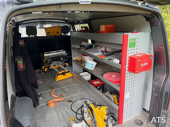 Volkswagen Transporter 12 of 26