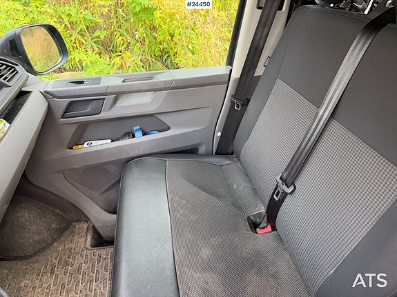 Volkswagen Transporter 20 of 26