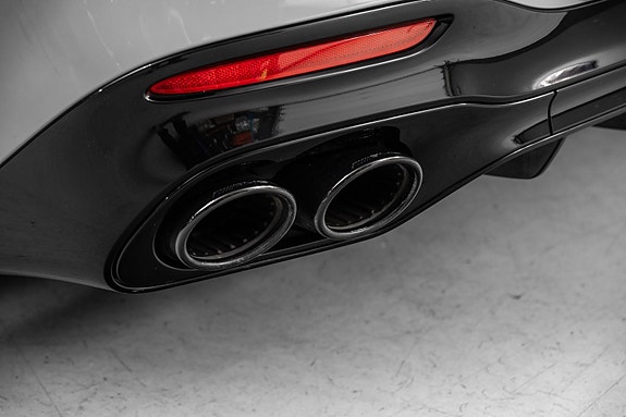 Mercedes-Benz SL43 12 of 30