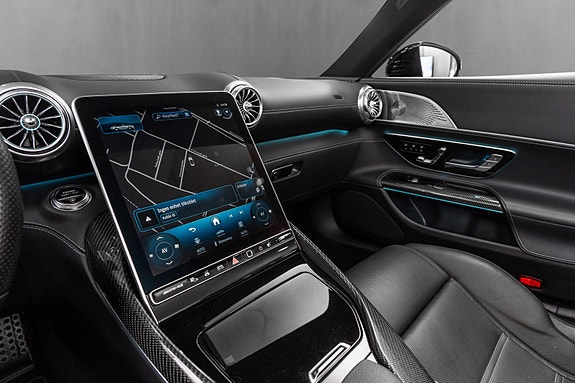 Mercedes-Benz SL43 20 of 30