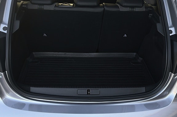 Peugeot e-208 13 of 30